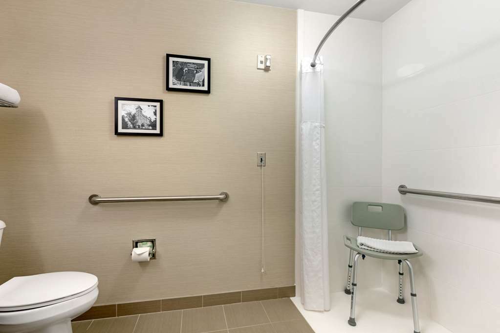 Comfort Inn & Suites Fayetteville-University Area Habitación foto